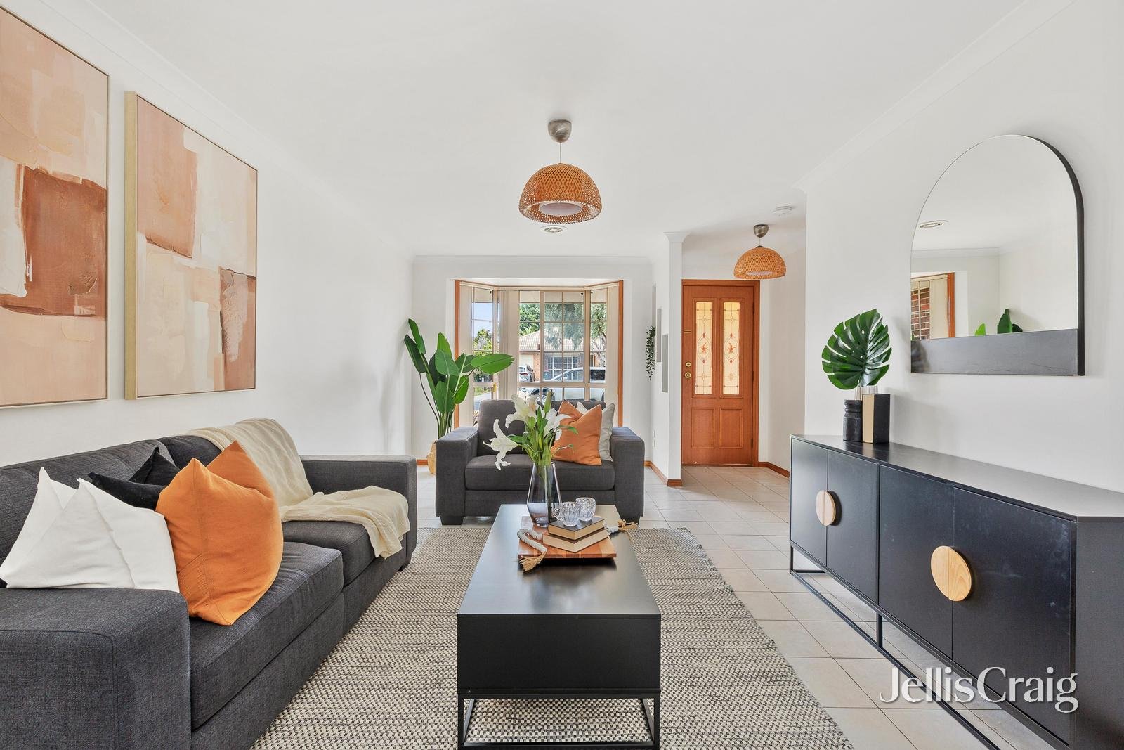 13 Douglas Court, Altona Meadows image 2