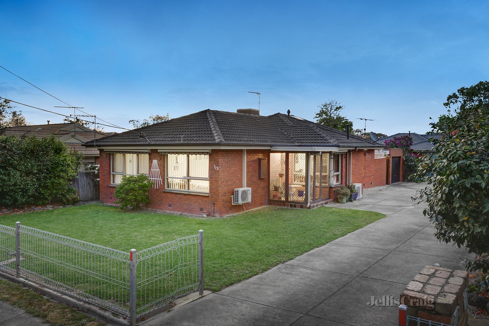 1/3 Dowle Street, Macleod image 1