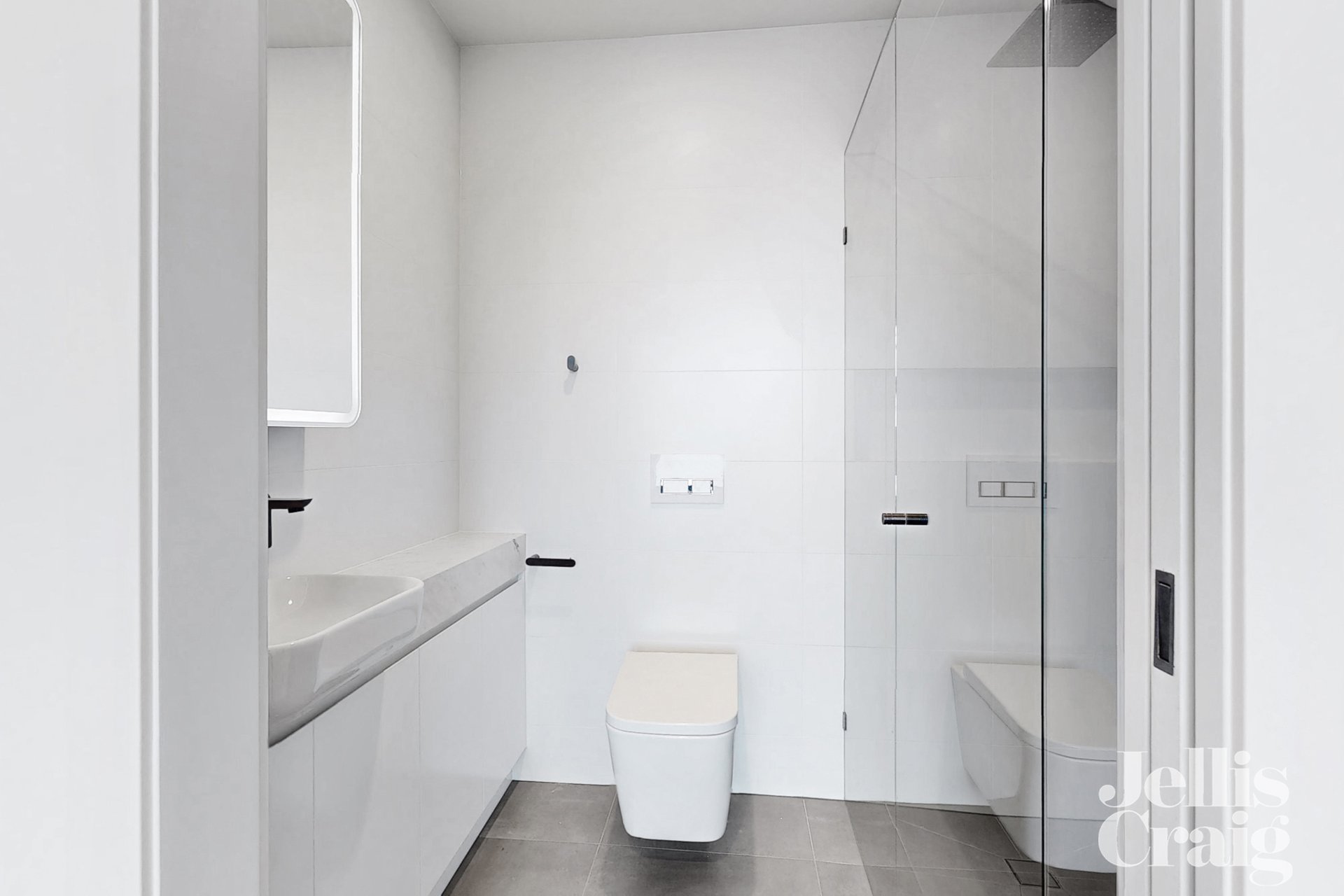 1/3 Duckmanton Court, Bentleigh East image 13