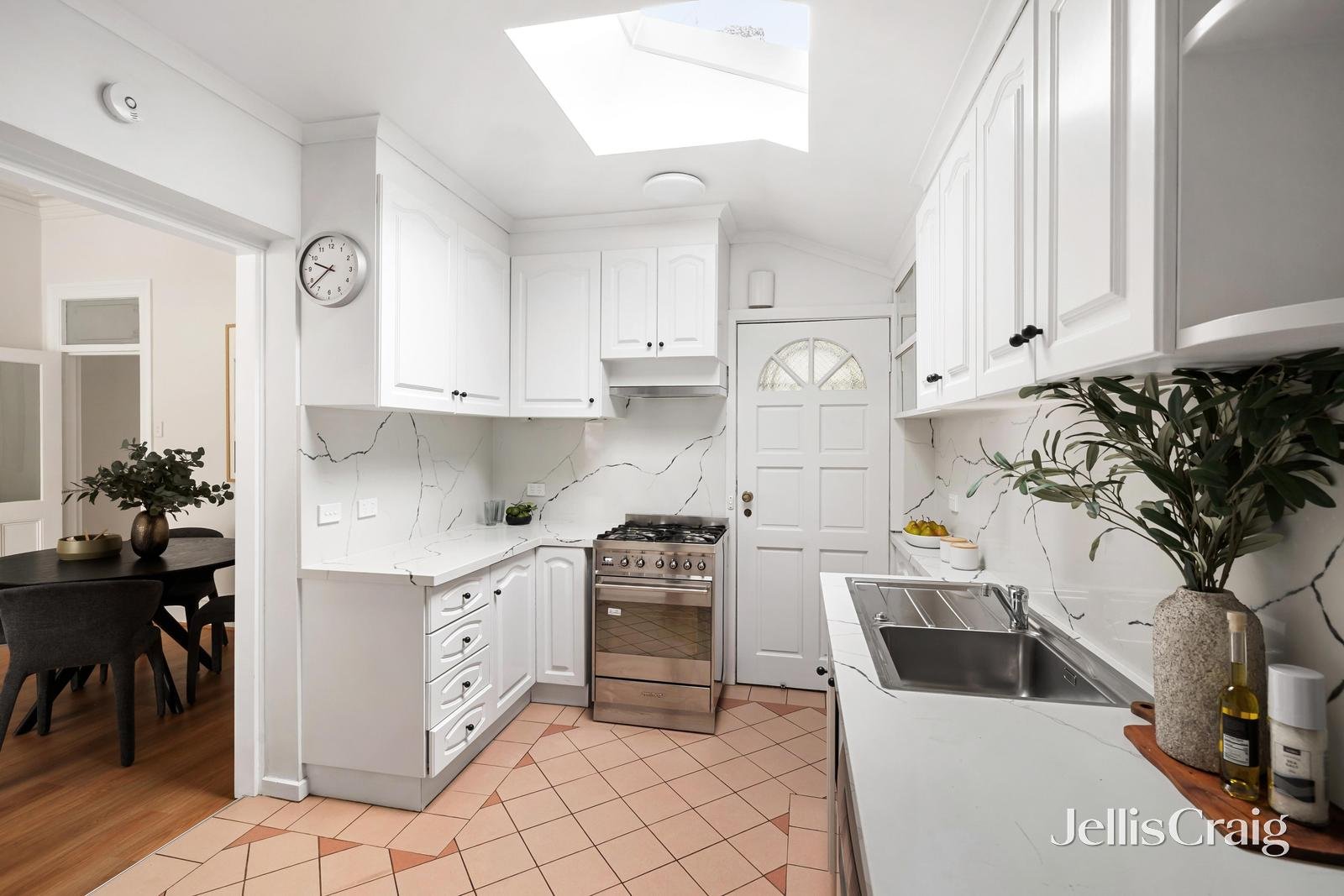 13 Duke Street, Prahran image 5