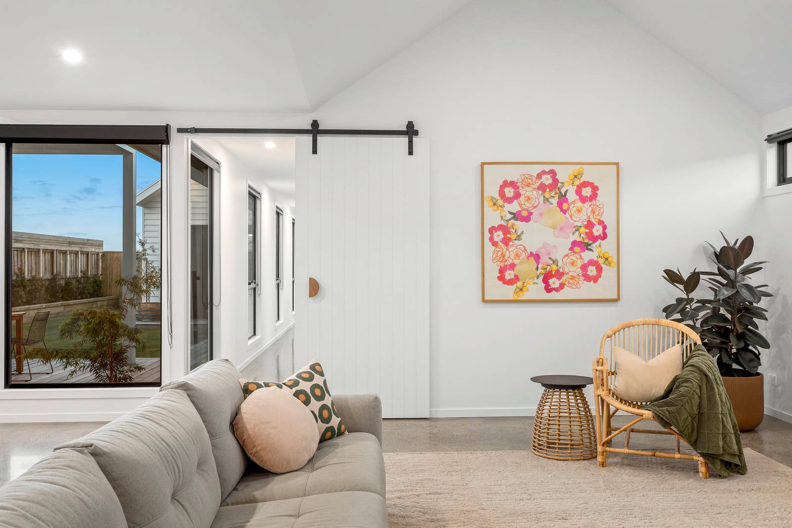 Property Gallery Thumbnail 9
