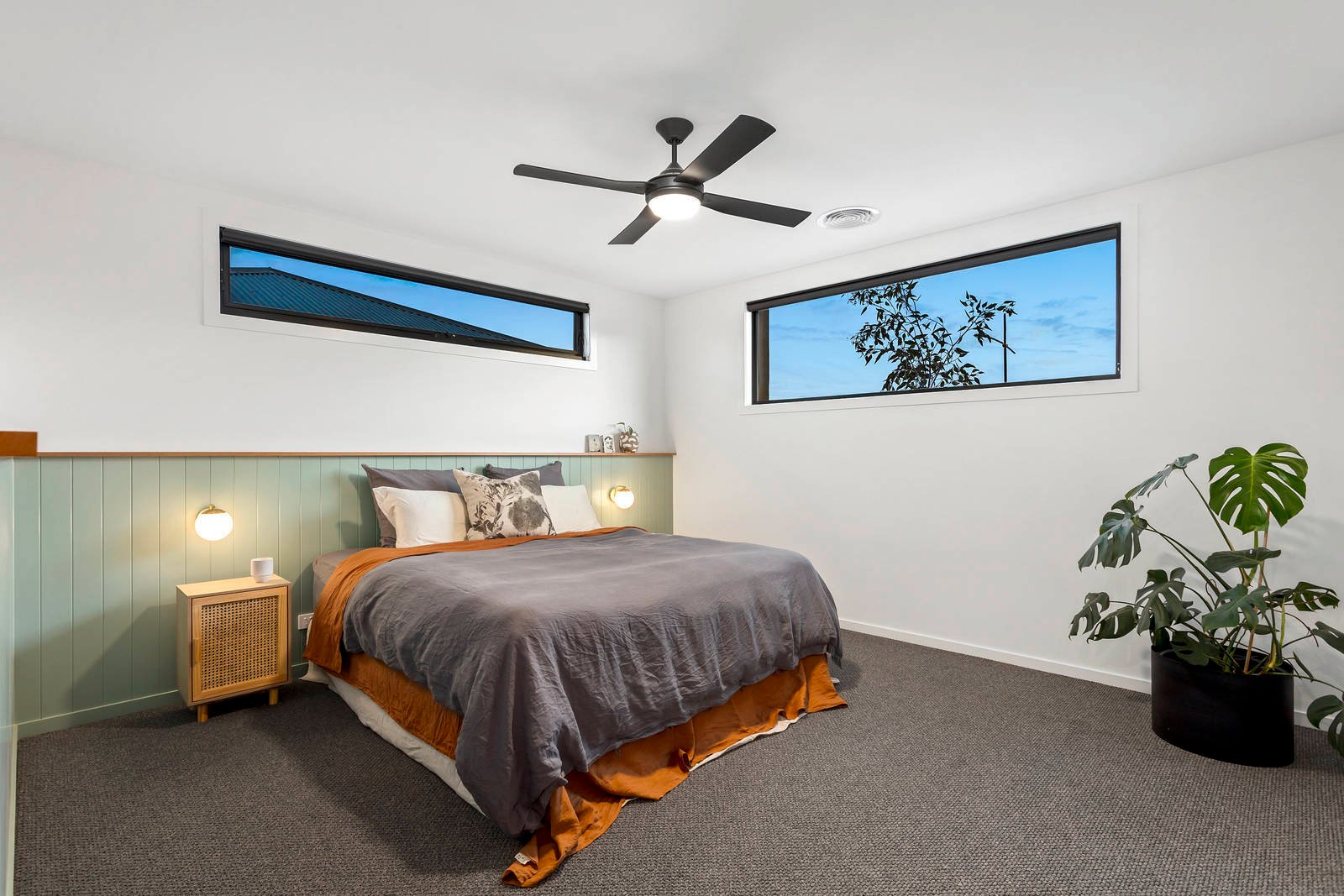 Property Gallery Thumbnail 10