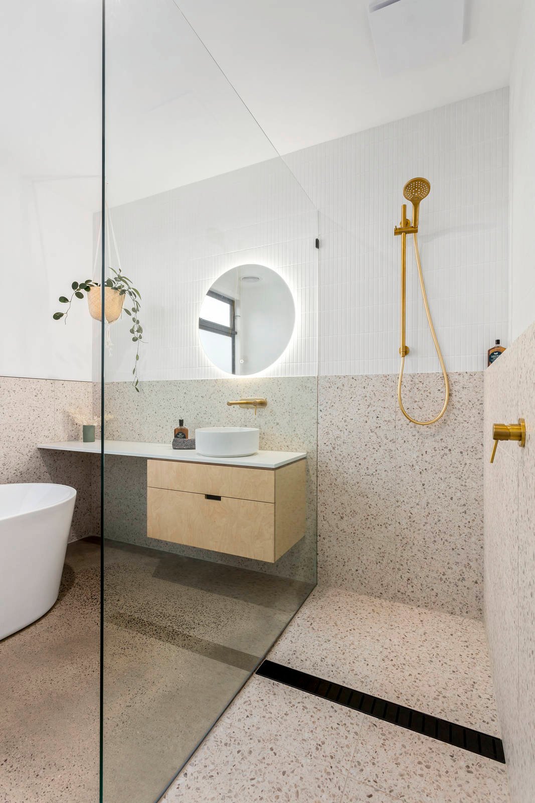 Property Gallery Thumbnail 12