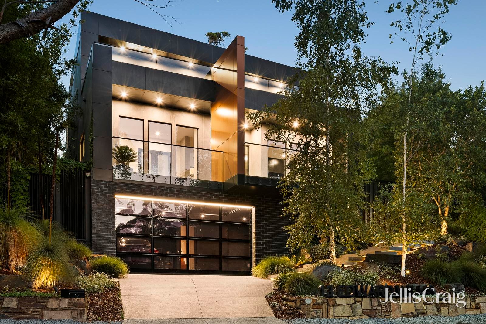 13 Edward Willis Court, Lower&nbsp;Plenty image 1