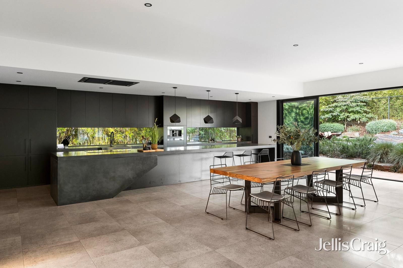 13 Edward Willis Court, Lower&nbsp;Plenty image 5