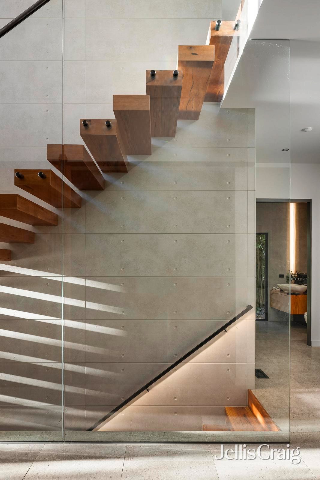 13 Edward Willis Court, Lower&nbsp;Plenty image 7