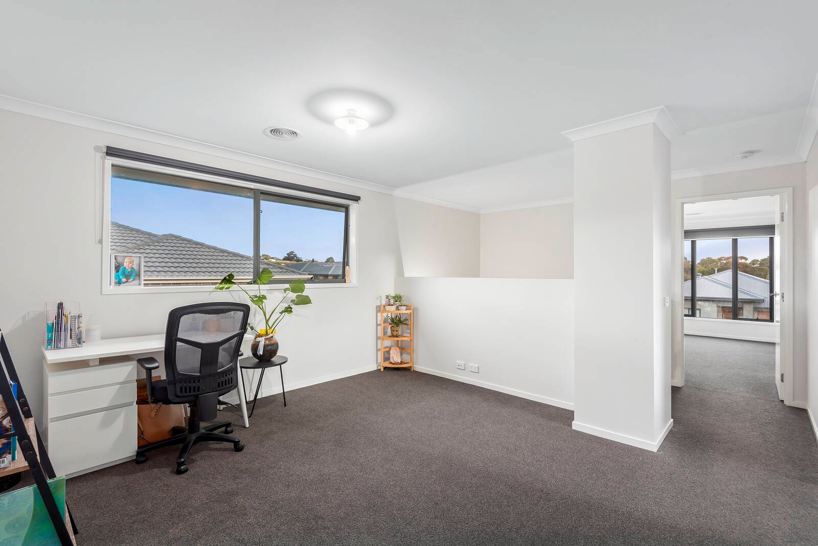 Property Gallery Thumbnail 6