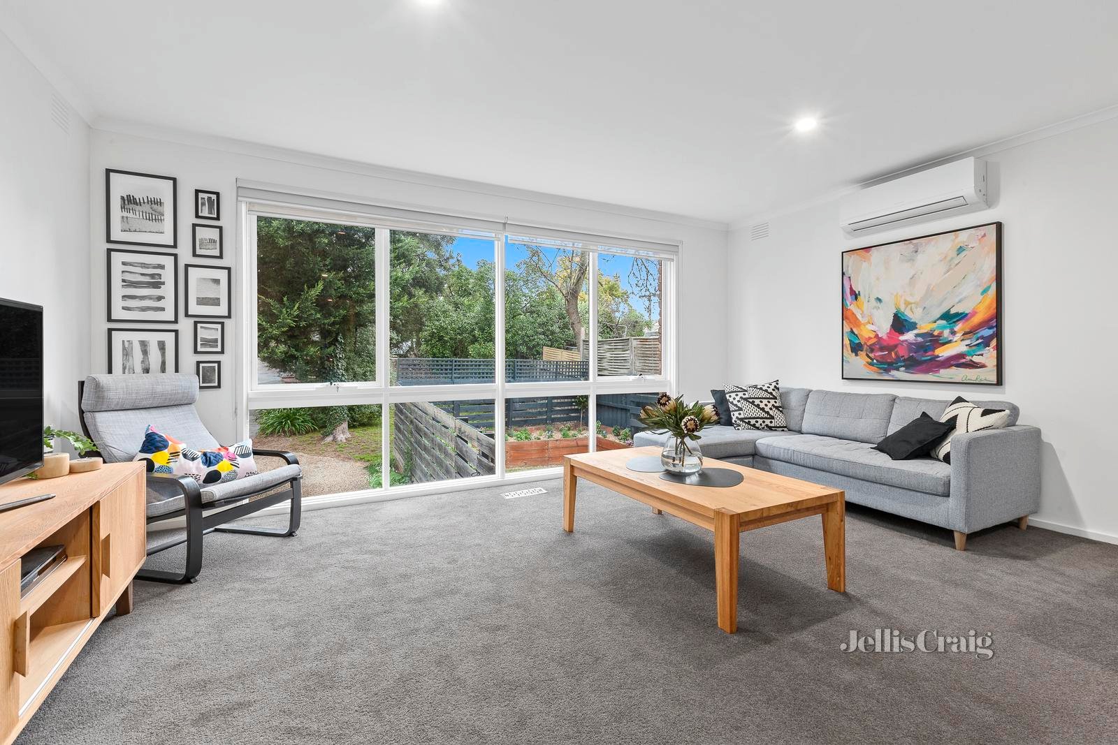 1/3 Elm Grove, Mount Waverley image 1