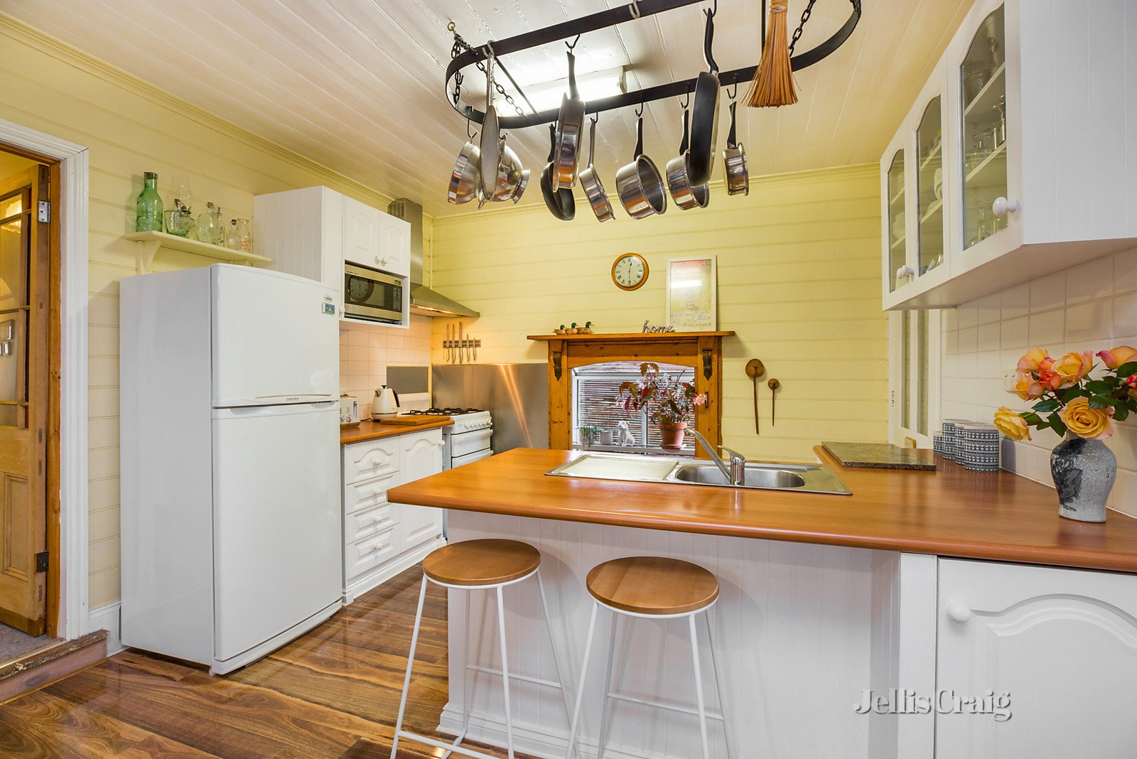 13 Epping Street, Kyneton image 5