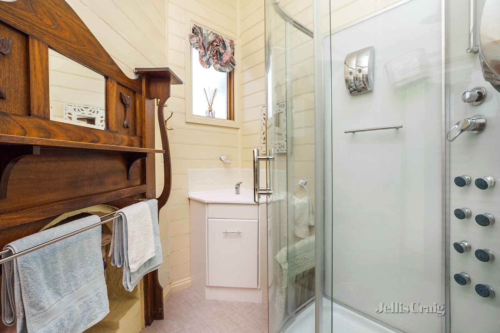 13 Epping Street, Kyneton image 14