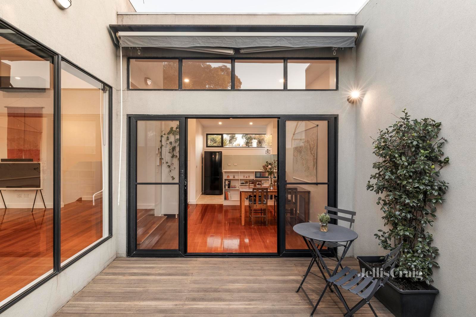 13 Erskine Place, North Melbourne image 3
