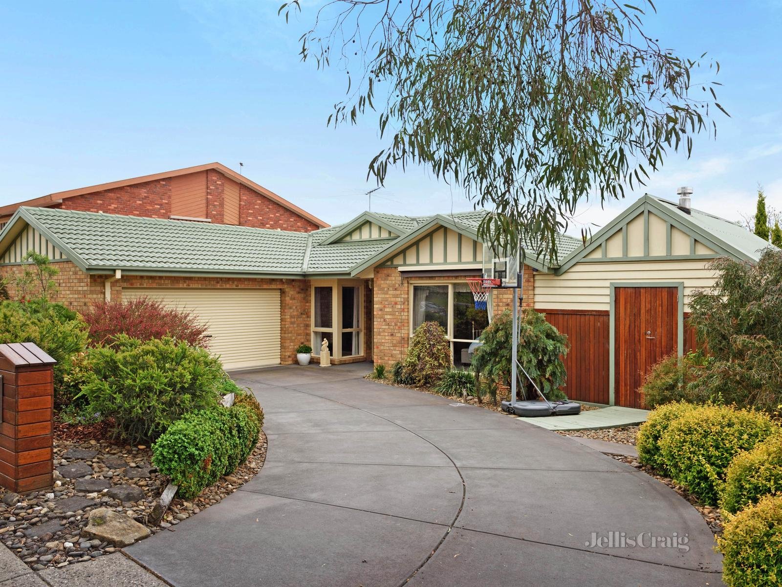 13 Felicia Rise, Diamond Creek image 1