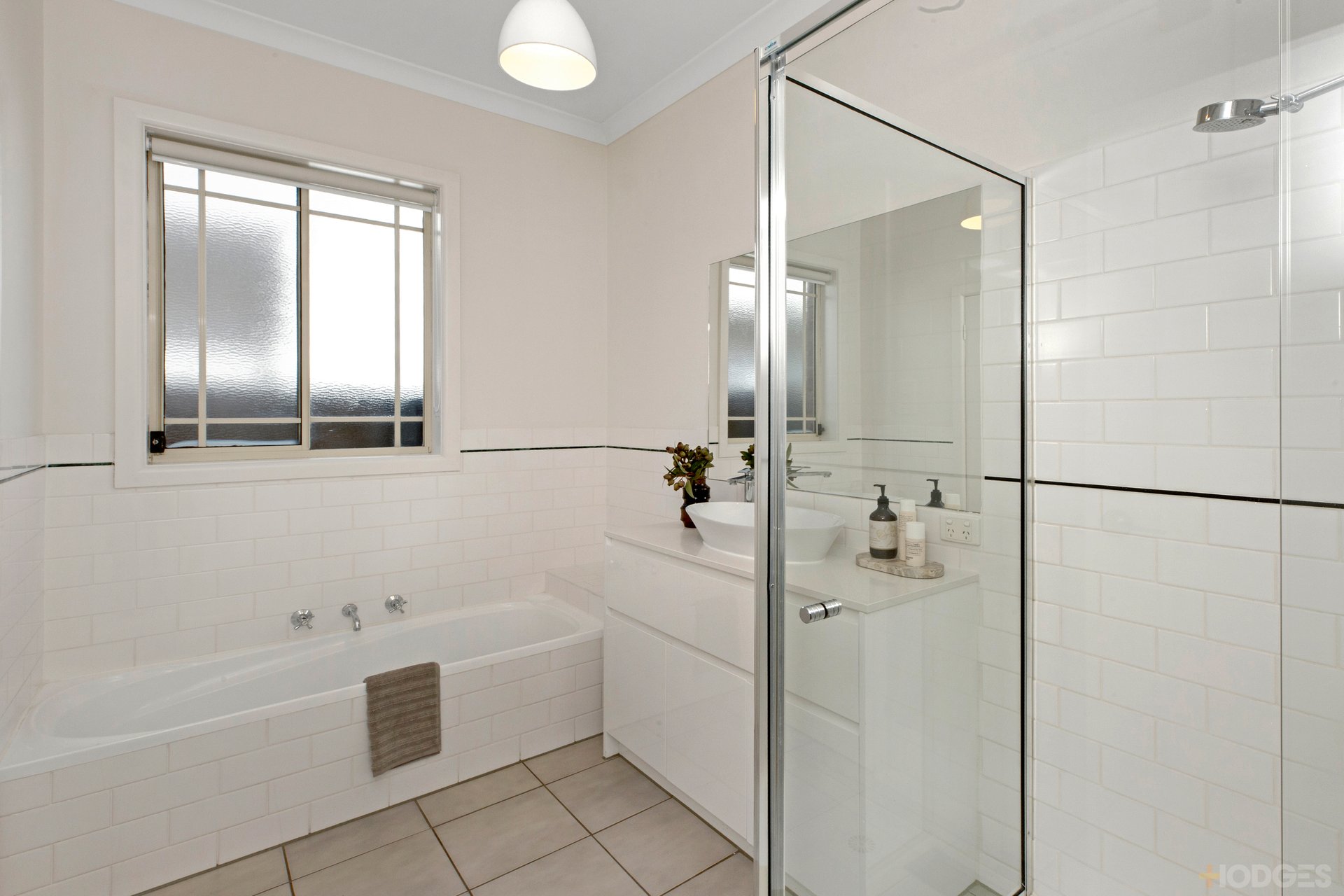 1 / 3 Field Street Hampton