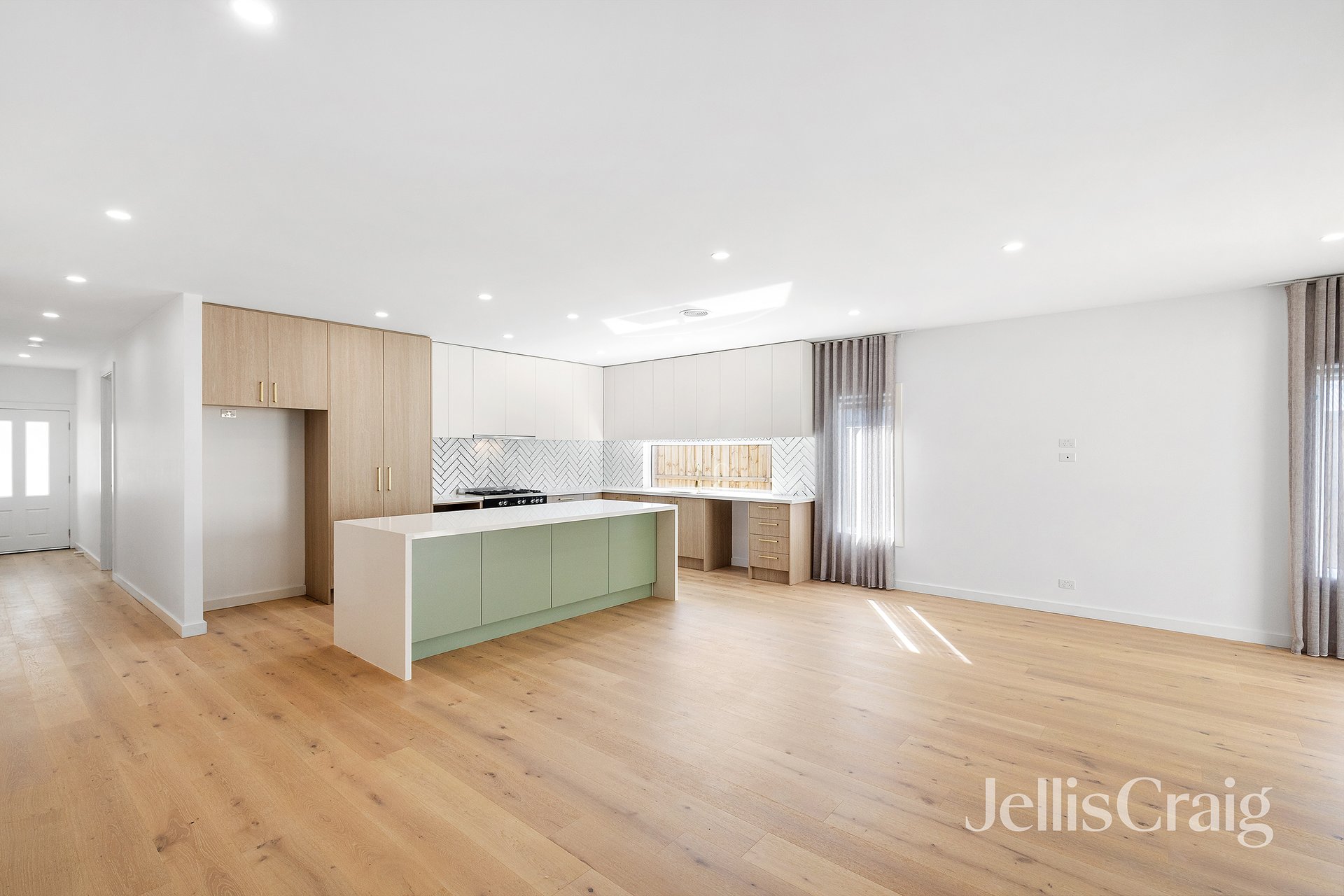 13 Finian Street, Wollert image 4