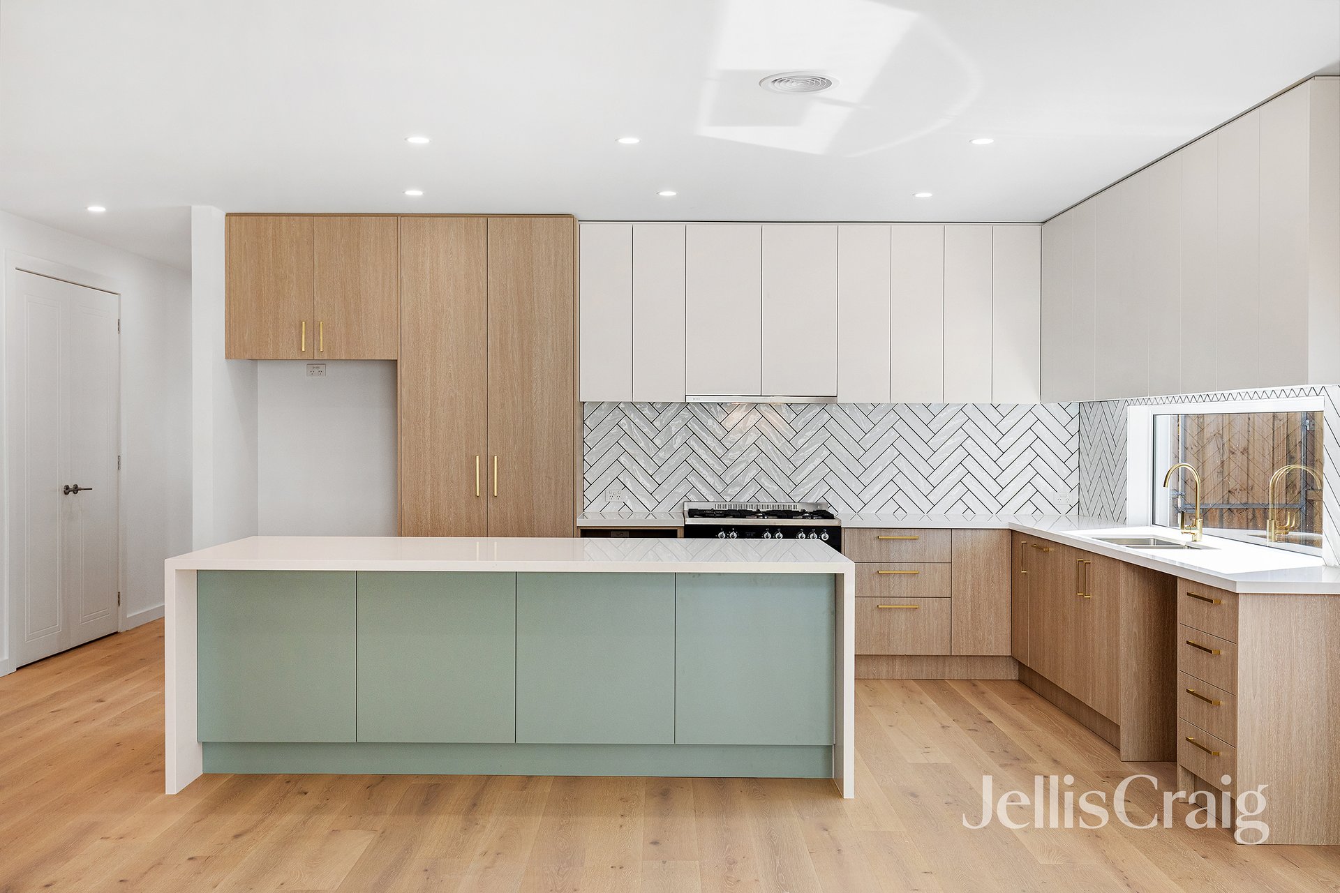 13 Finian Street, Wollert image 5