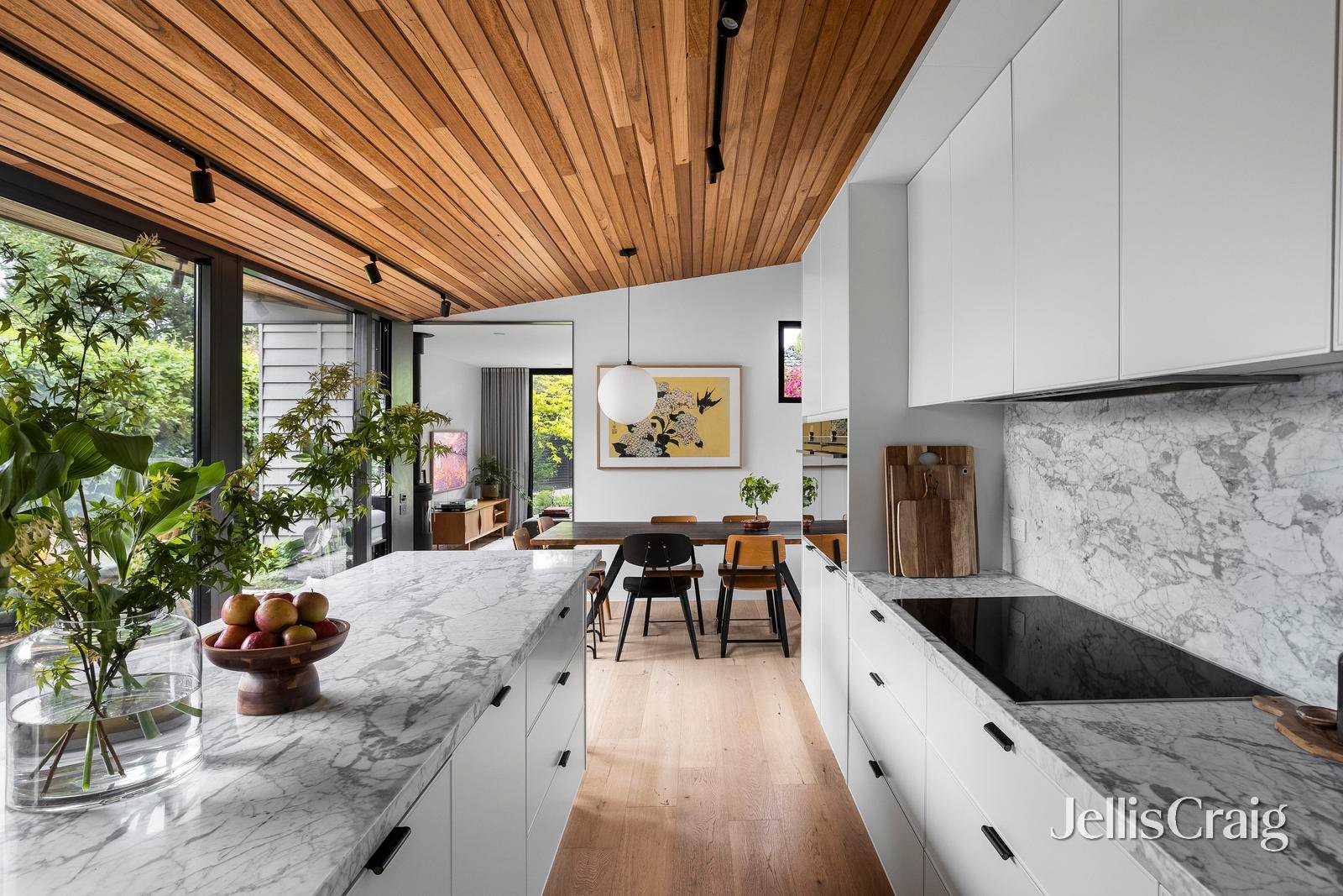 13 Fitzgibbon Avenue, Brunswick West image 3