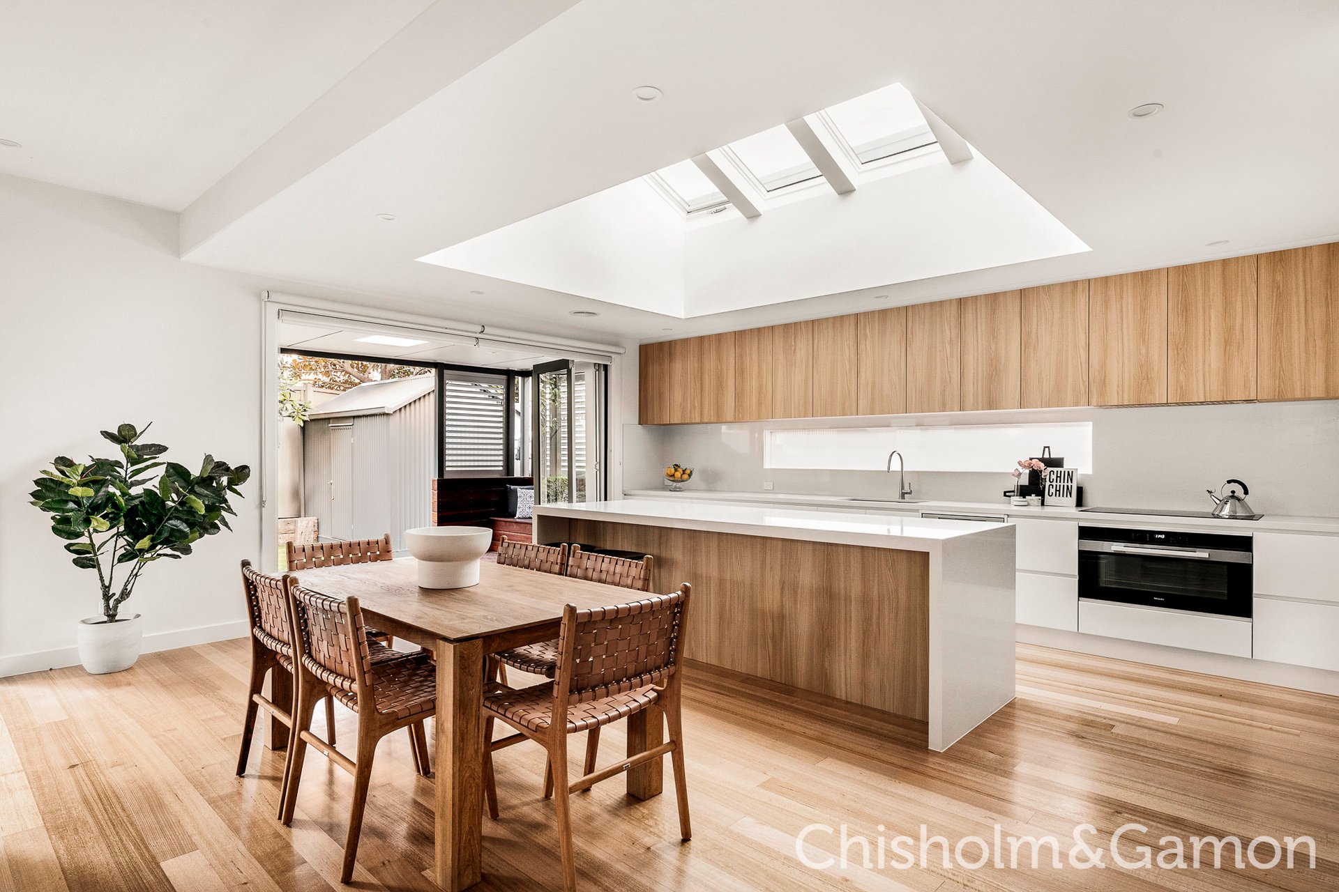 13 Foam Street, Elwood image 15