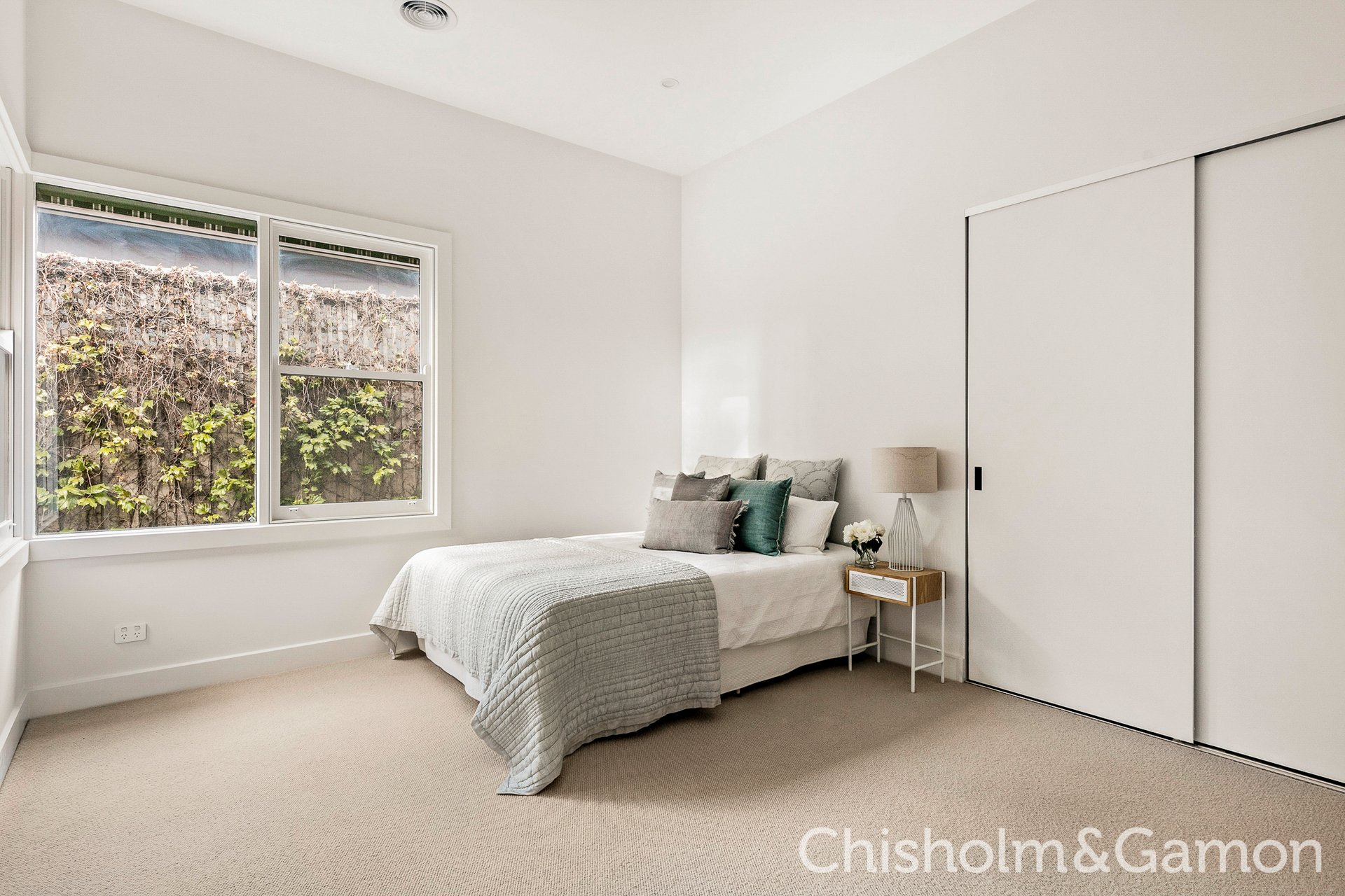13 Foam Street, Elwood image 22