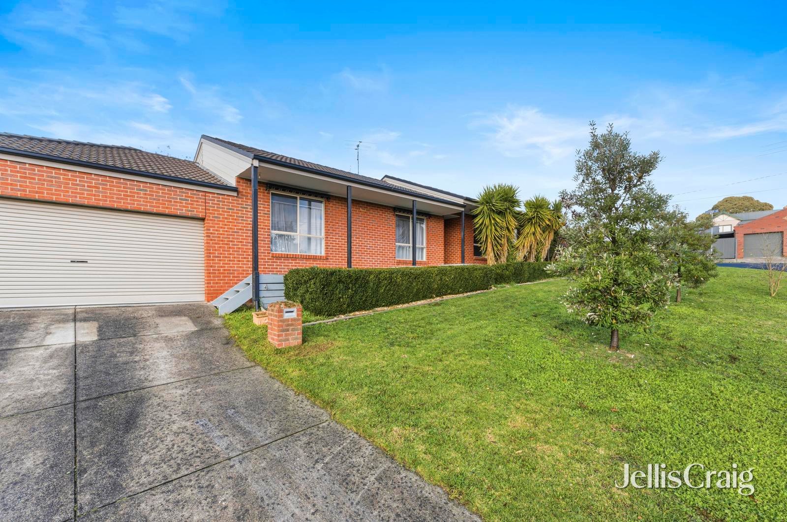 13 Ford Street, Ballarat&nbsp;East image 1
