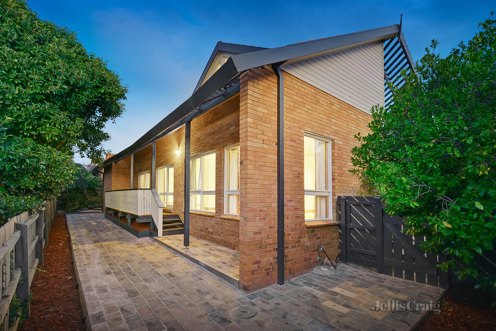 13 Forest Court, Templestowe image 10