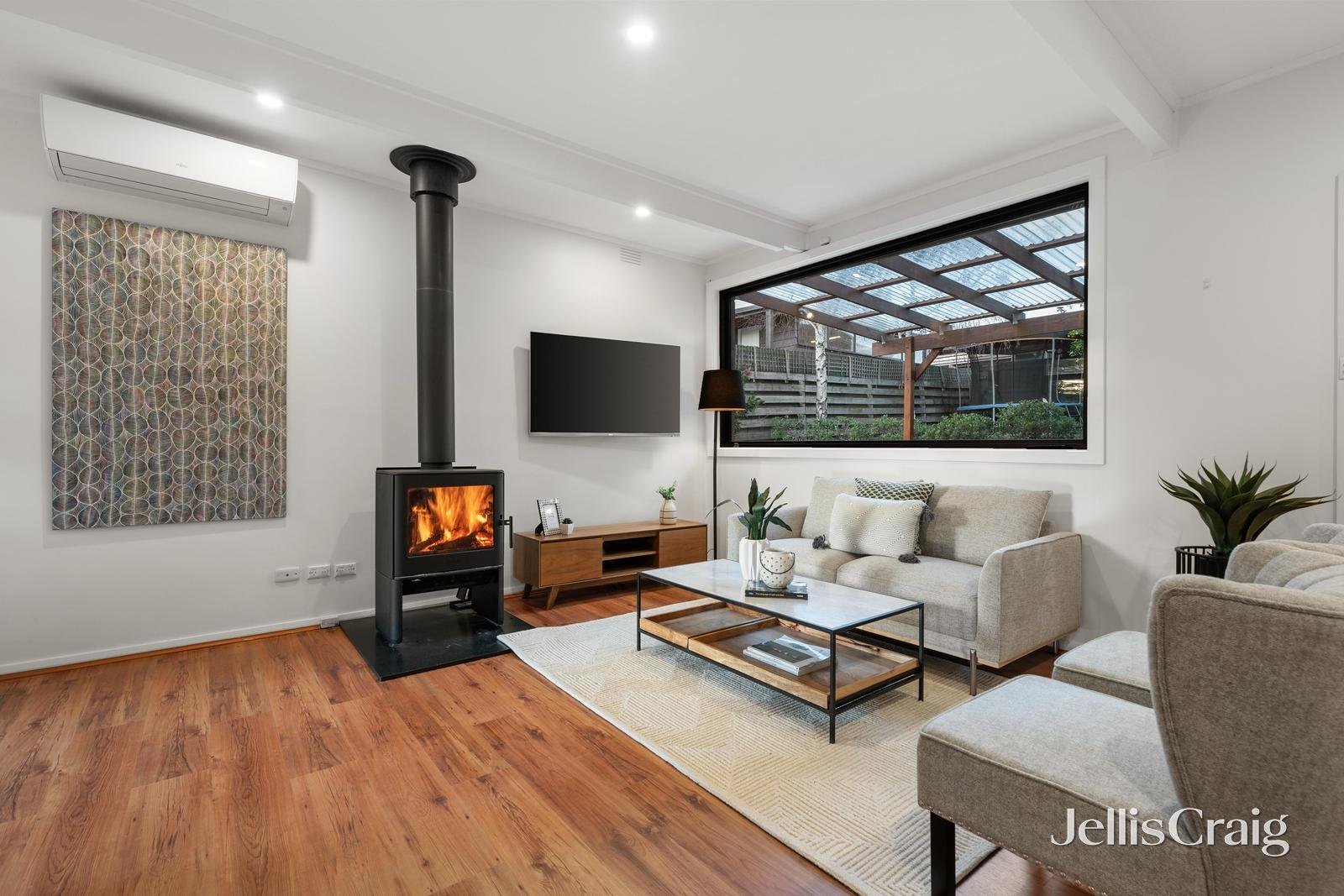 13 Forest Road, Forest Hill image 3
