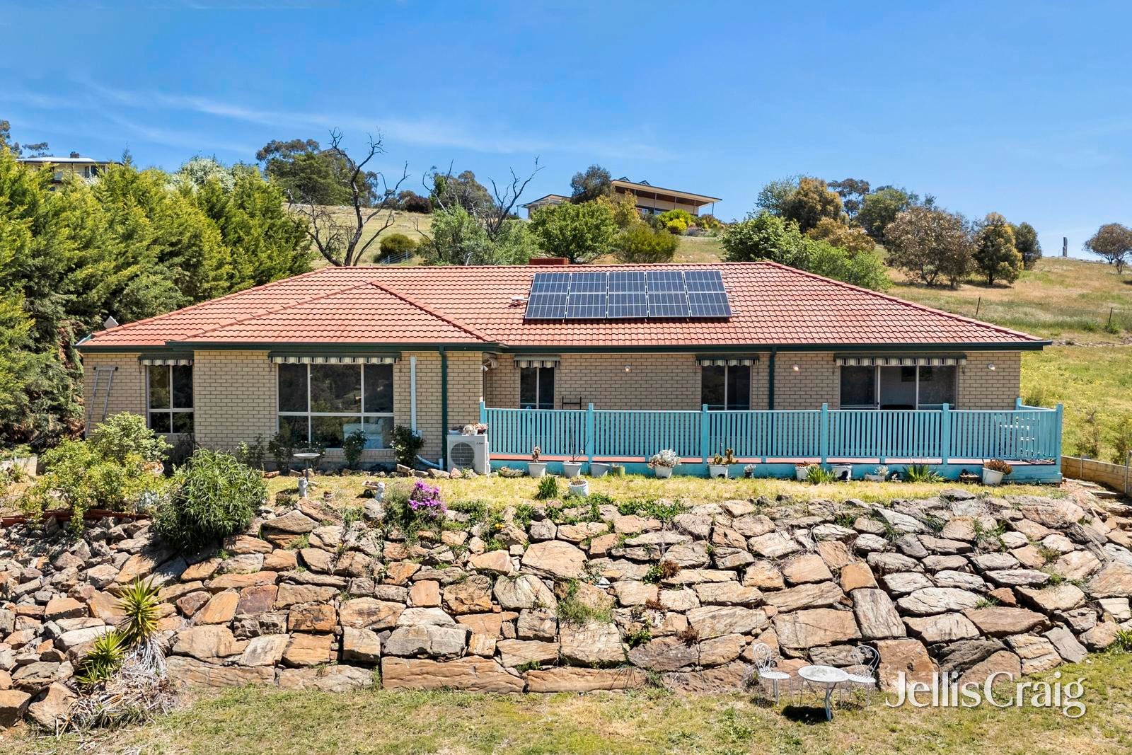 13 Franzi Street, Guildford image 1