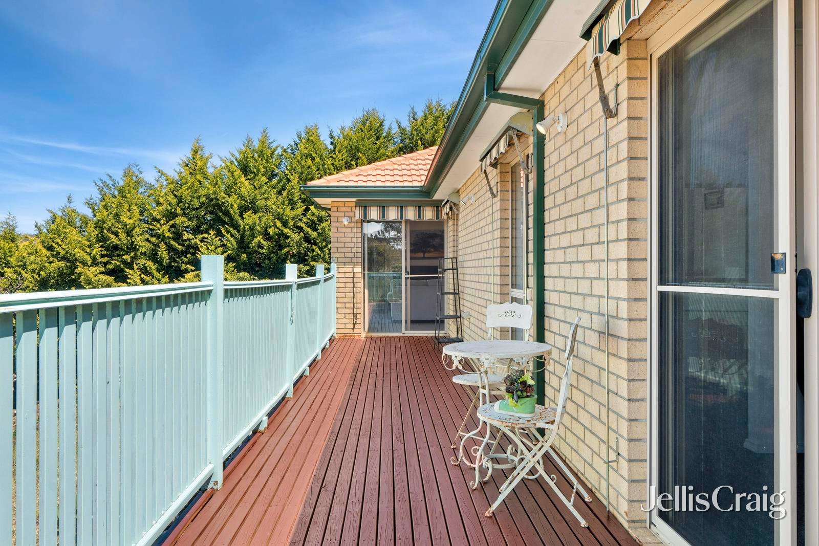 13 Franzi Street, Guildford image 3
