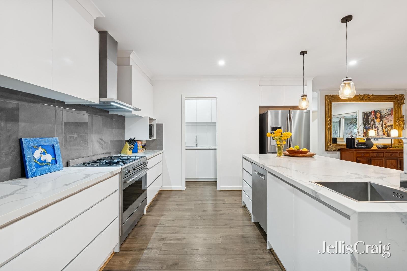 13 Frome Street, Croydon image 5