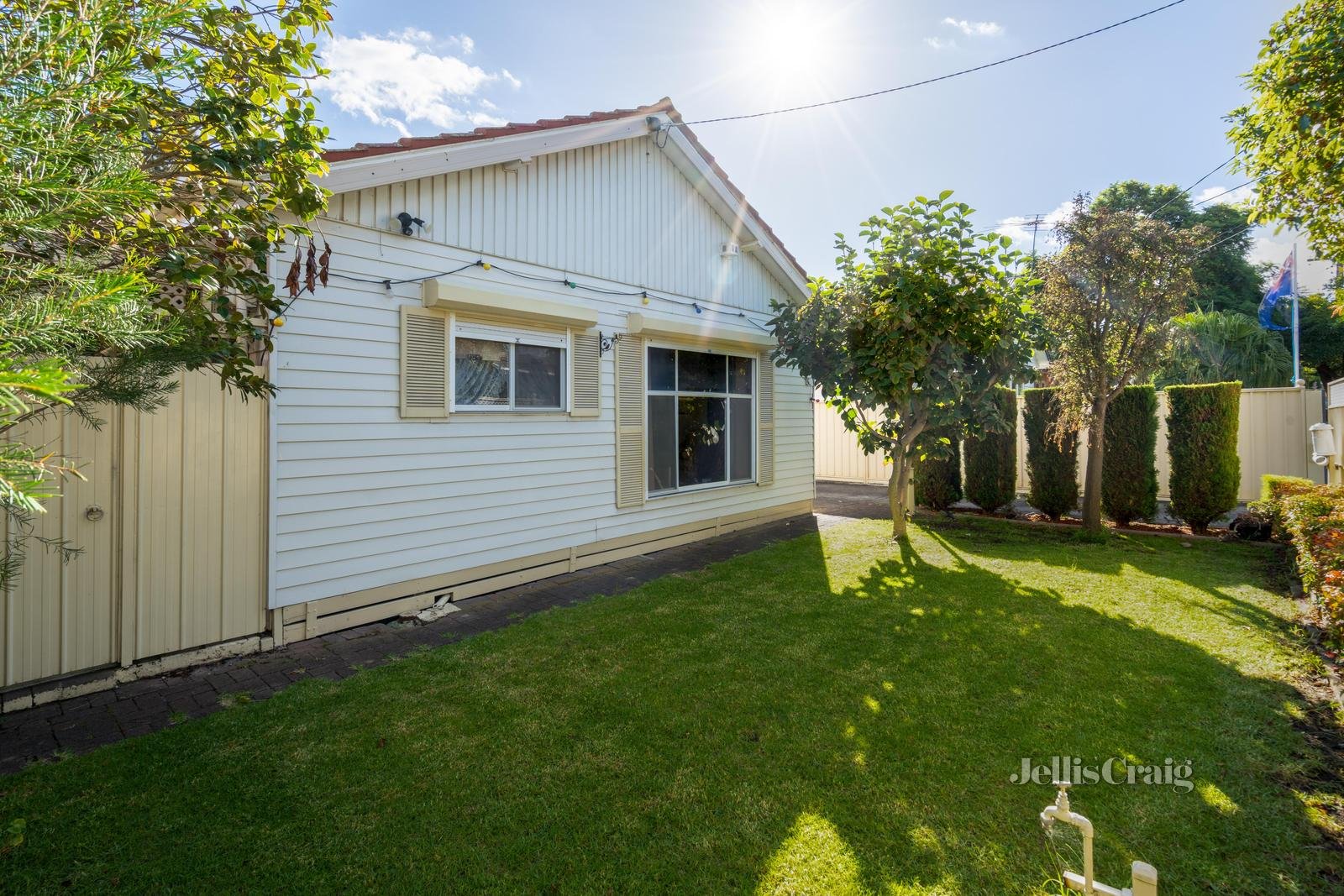 13 Galtes Crescent, Brunswick West image 1