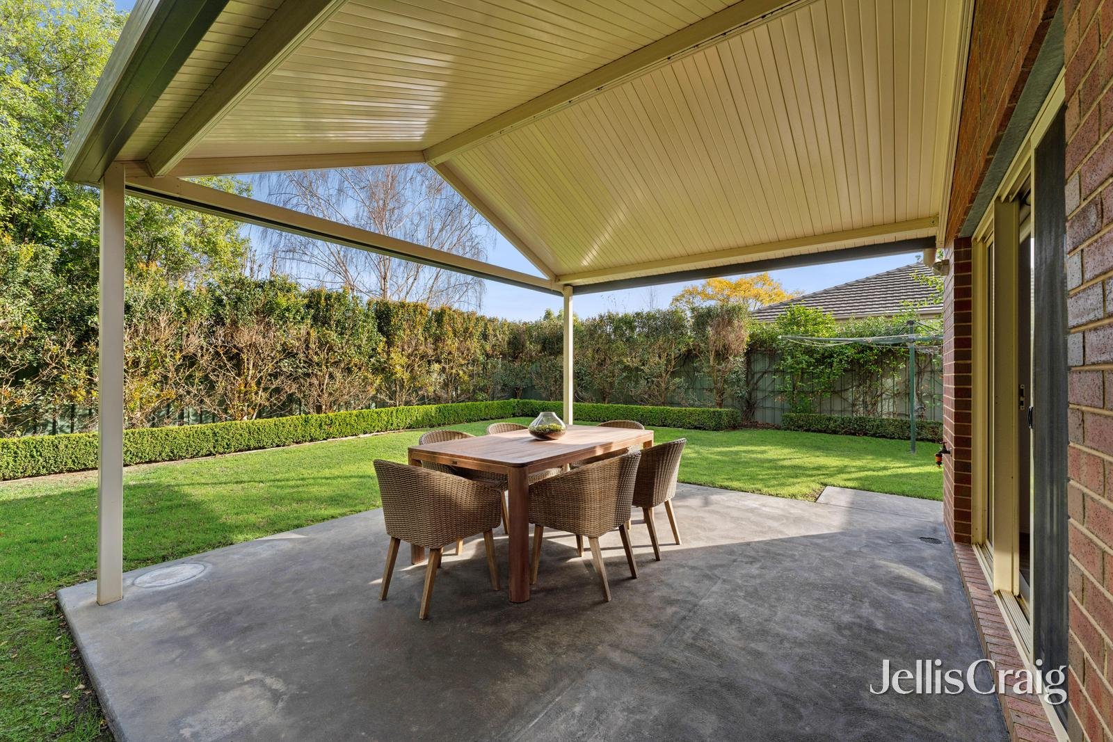13 Garden Court, Lake&nbsp;Gardens image 7