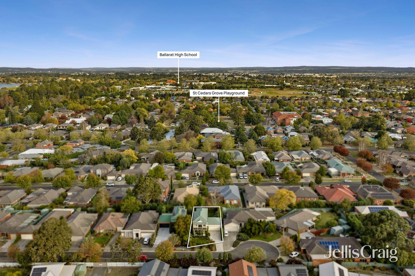 13 Garden Court, Lake&nbsp;Gardens image 10