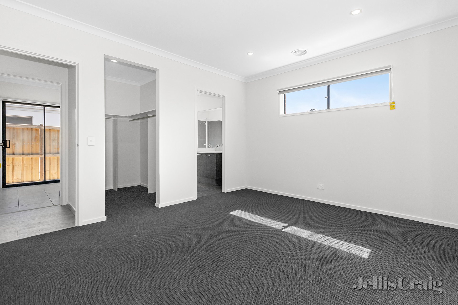 13 Gellibrand Road, Winter Valley image 4