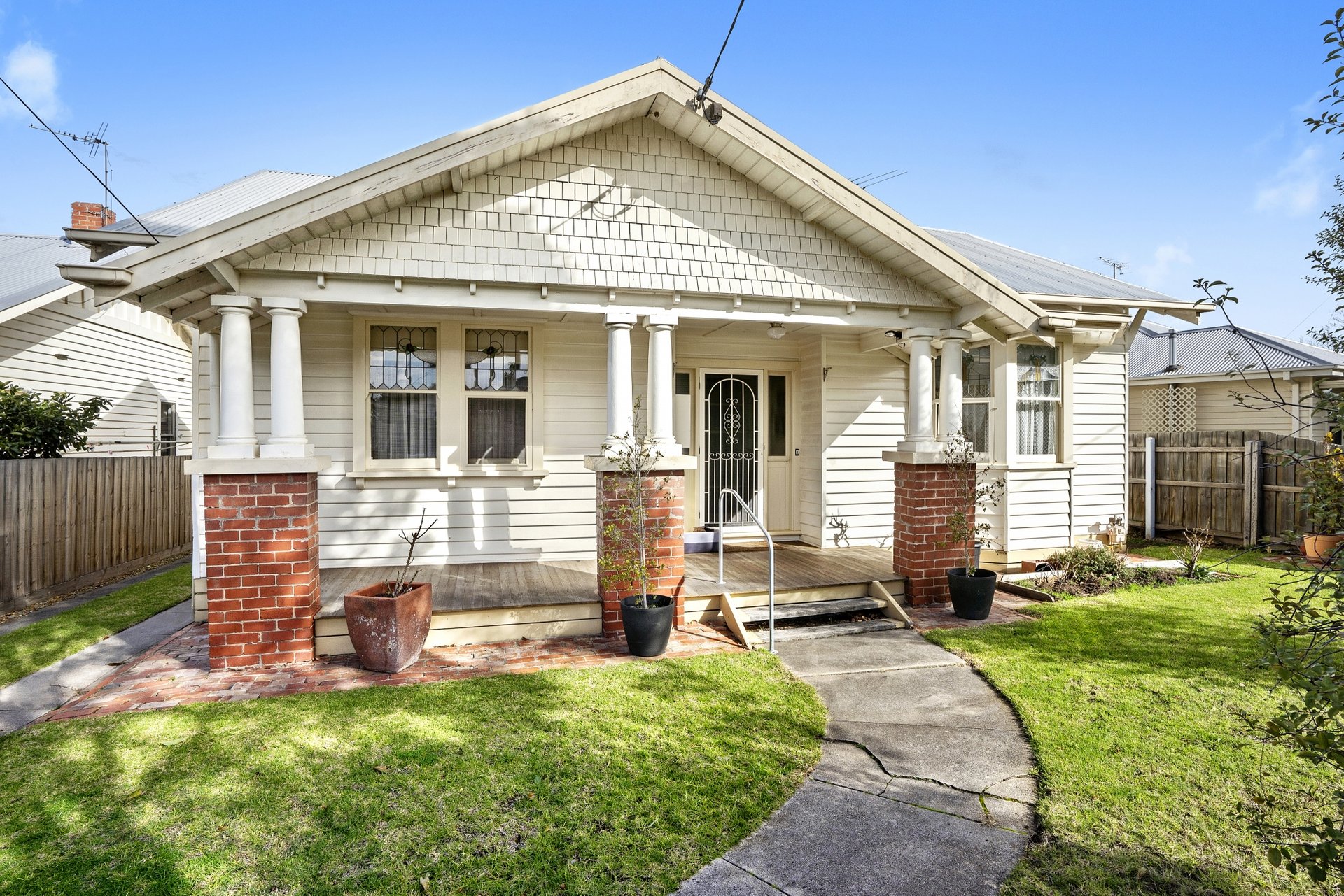 13 Girton Crescent Manifold Heights