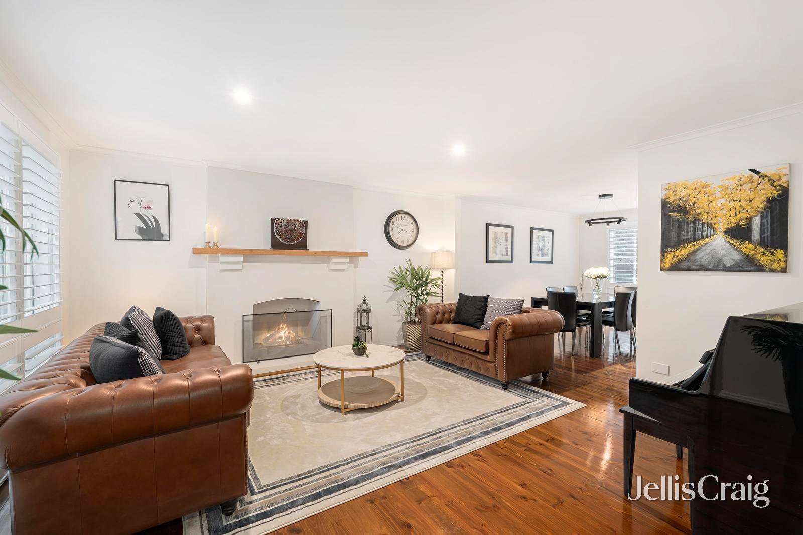 13 Glendarragh Road, Templestowe image 2