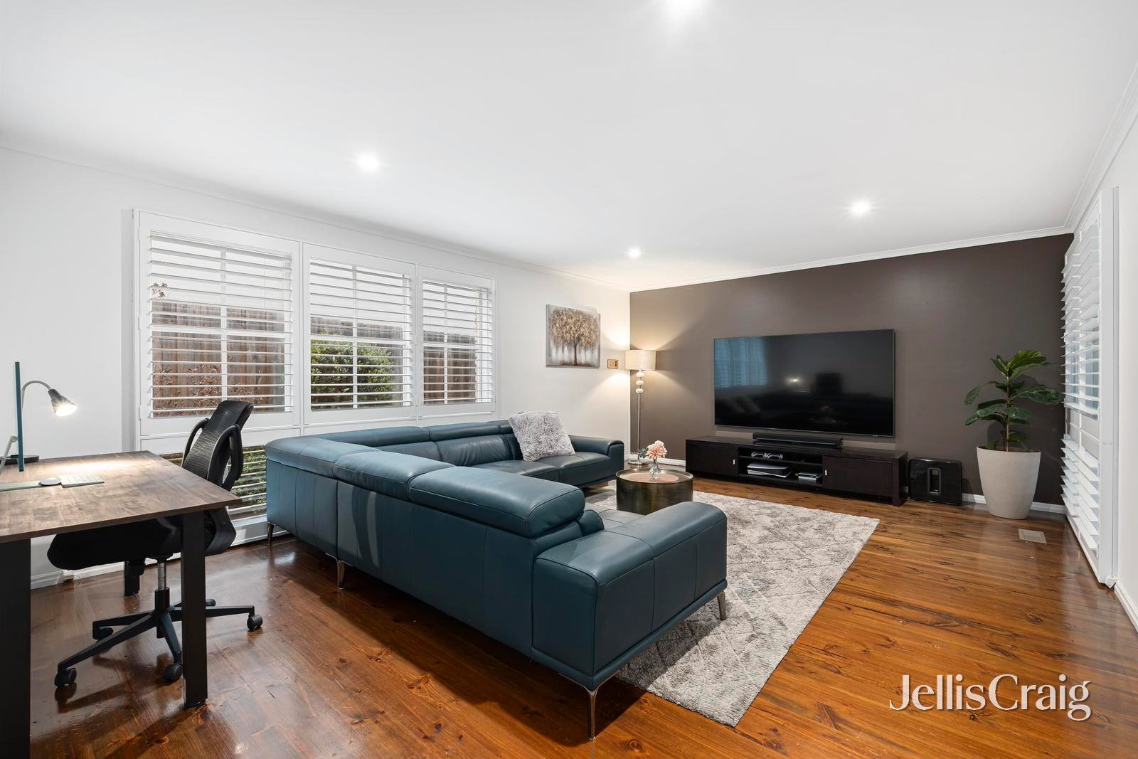 13 Glendarragh Road, Templestowe image 5