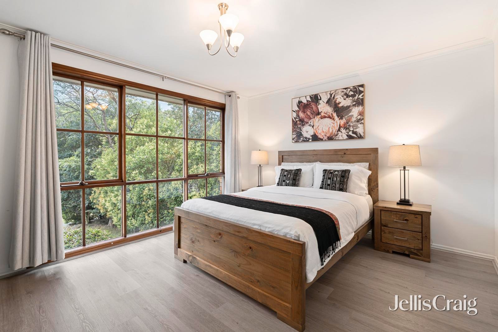 13 Glendarragh Road, Templestowe image 6