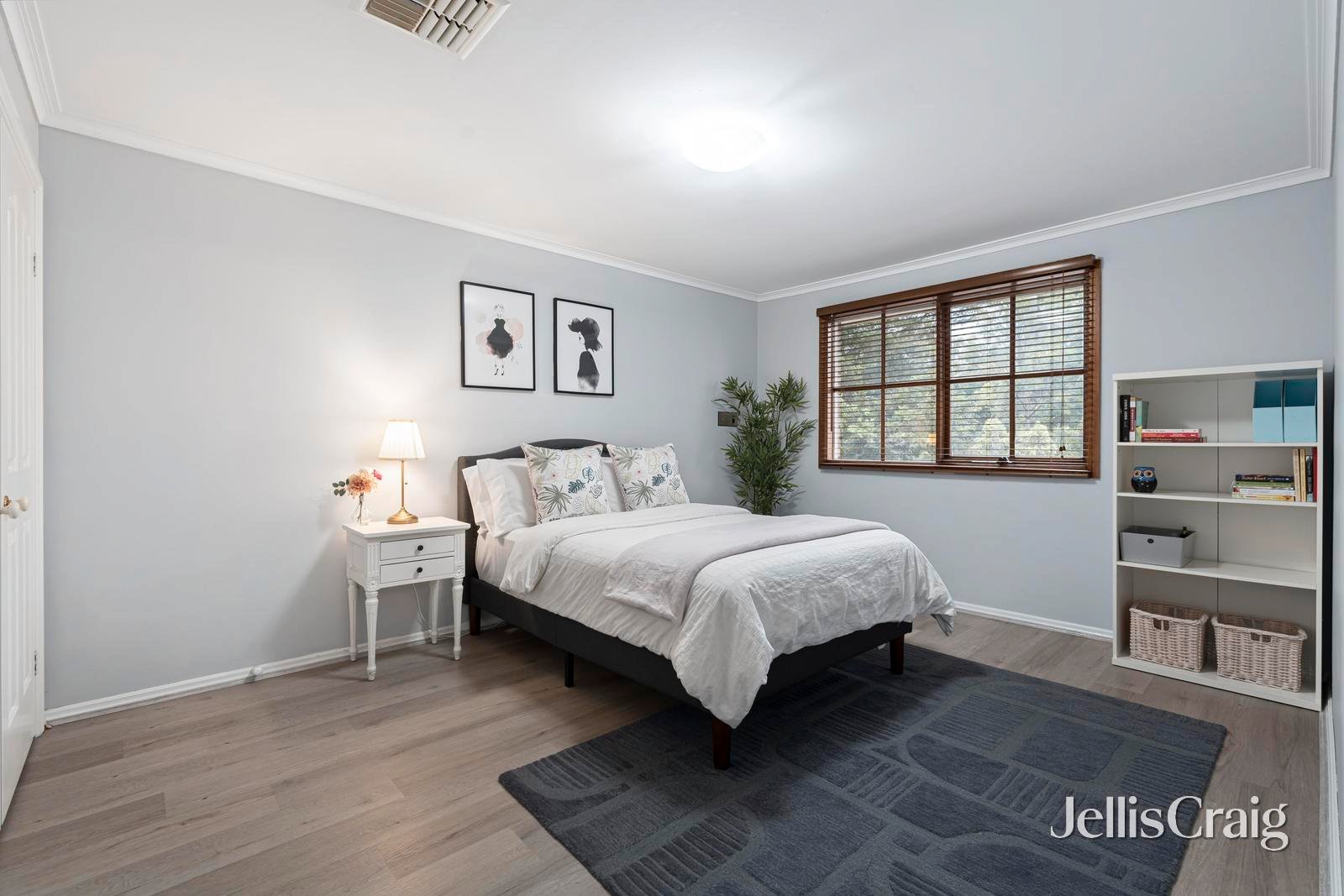 13 Glendarragh Road, Templestowe image 7