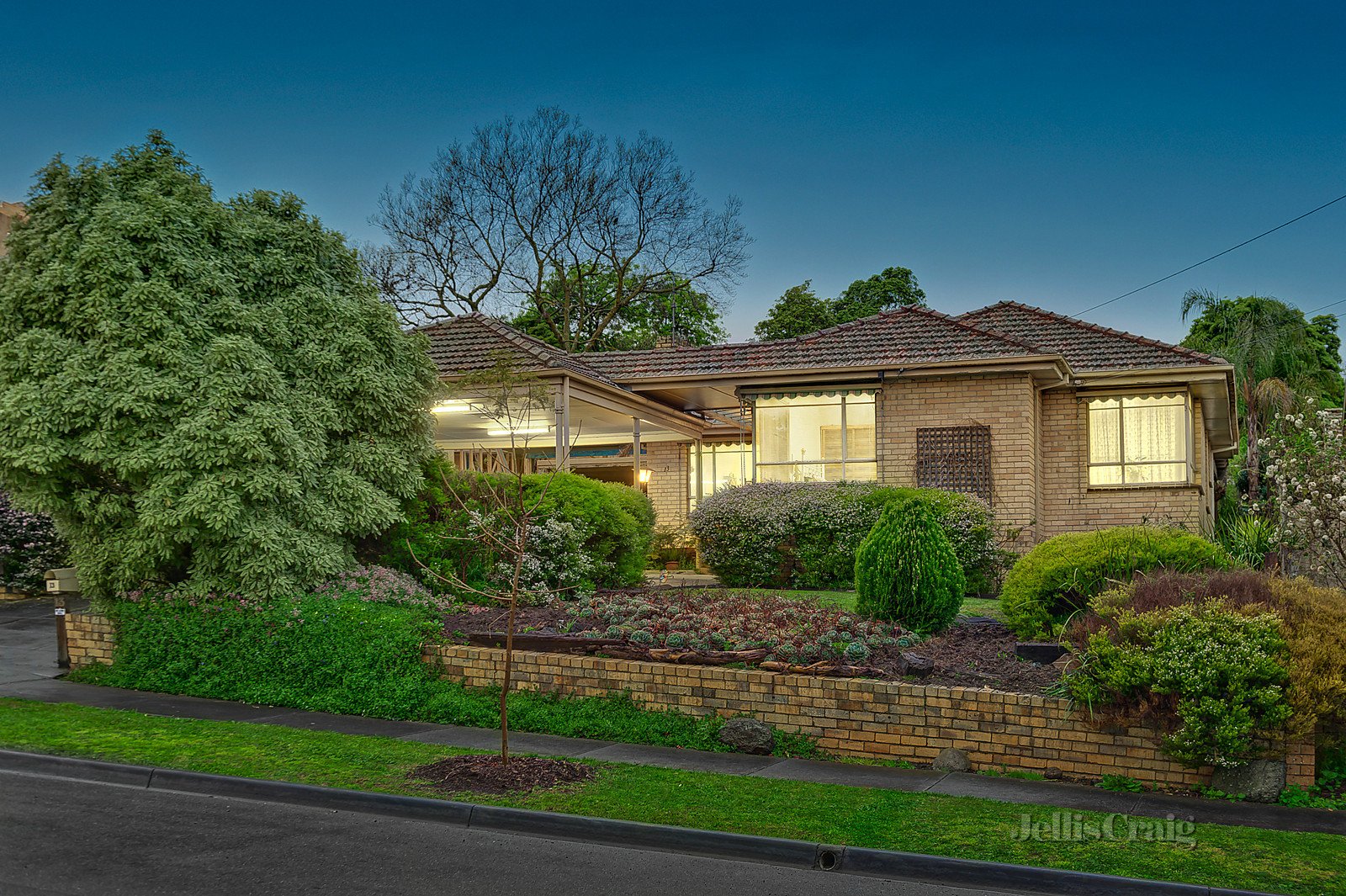 13 Glenthorn Avenue, Balwyn North image 1