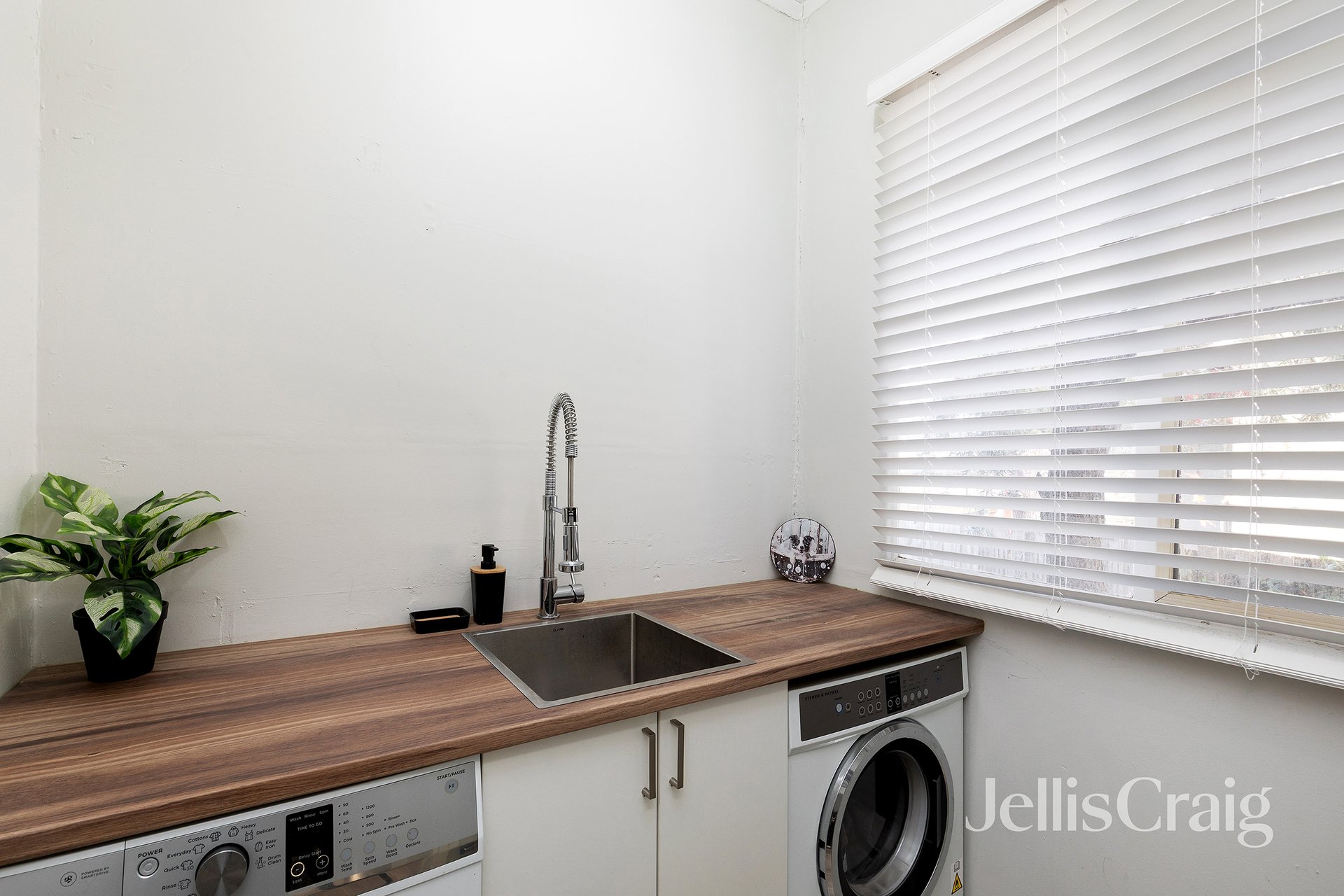 1/3 Glover Street, Heidelberg&nbsp;Heights image 3