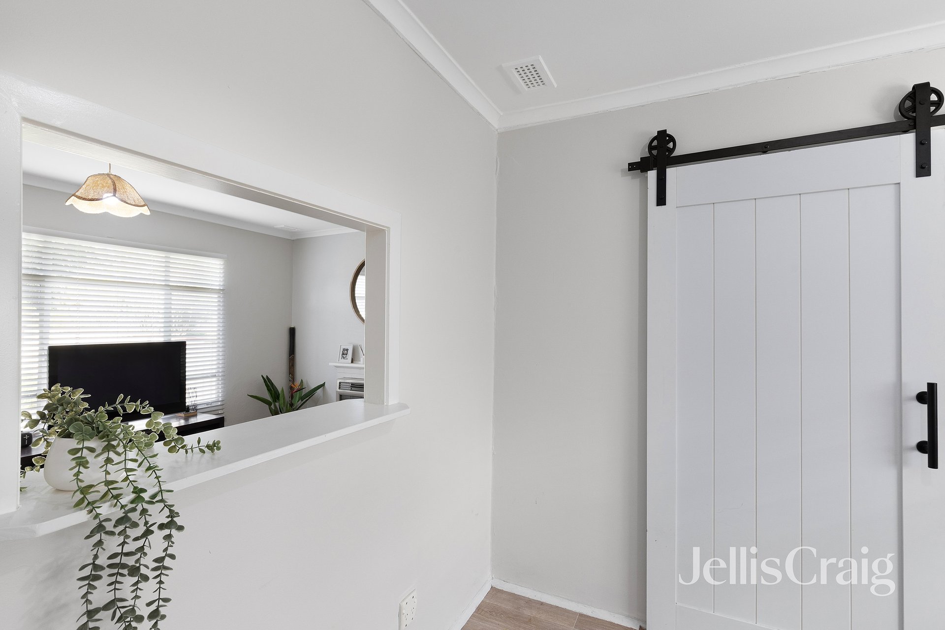 1/3 Glover Street, Heidelberg&nbsp;Heights image 6