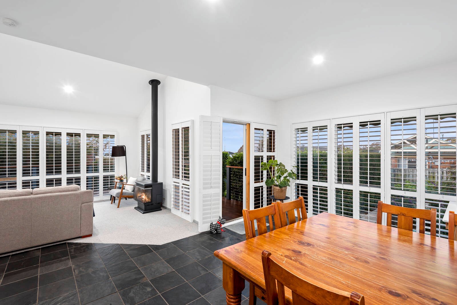 Property Gallery Thumbnail 4
