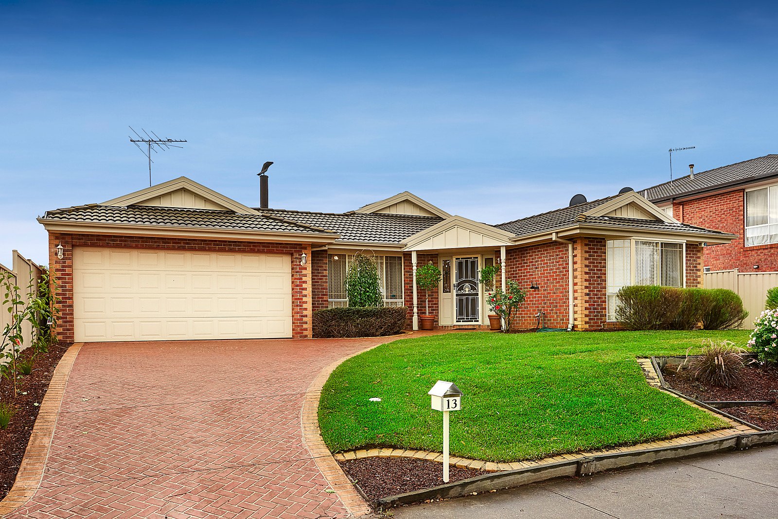 13 Gowanbrae Drive, Gowanbrae VIC 3043