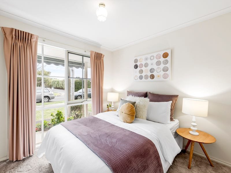Property Gallery Thumbnail 7