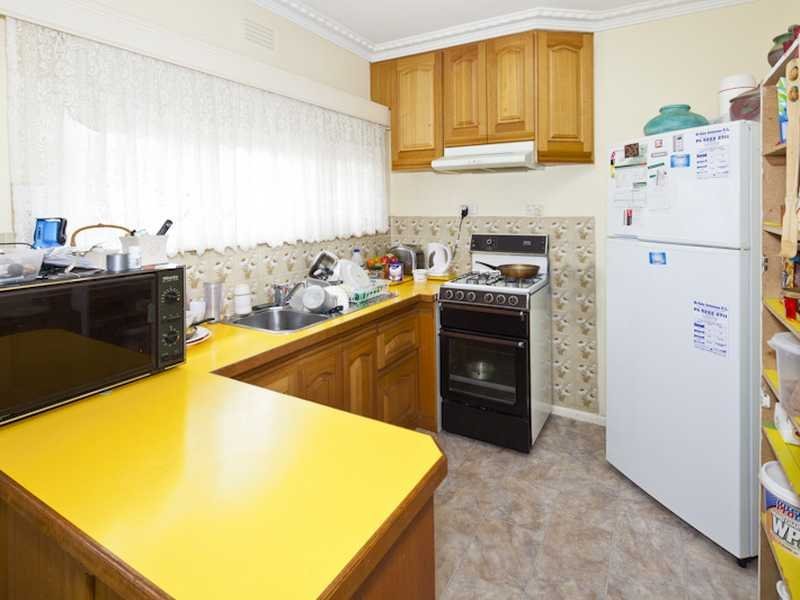 13 Great Britain Street, Herne Hill image 3
