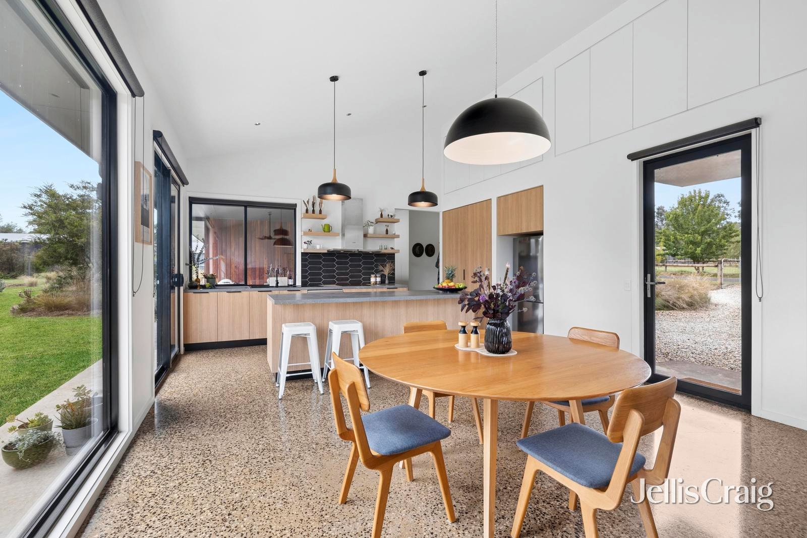 13 Gunyah Drive, Trentham image 6