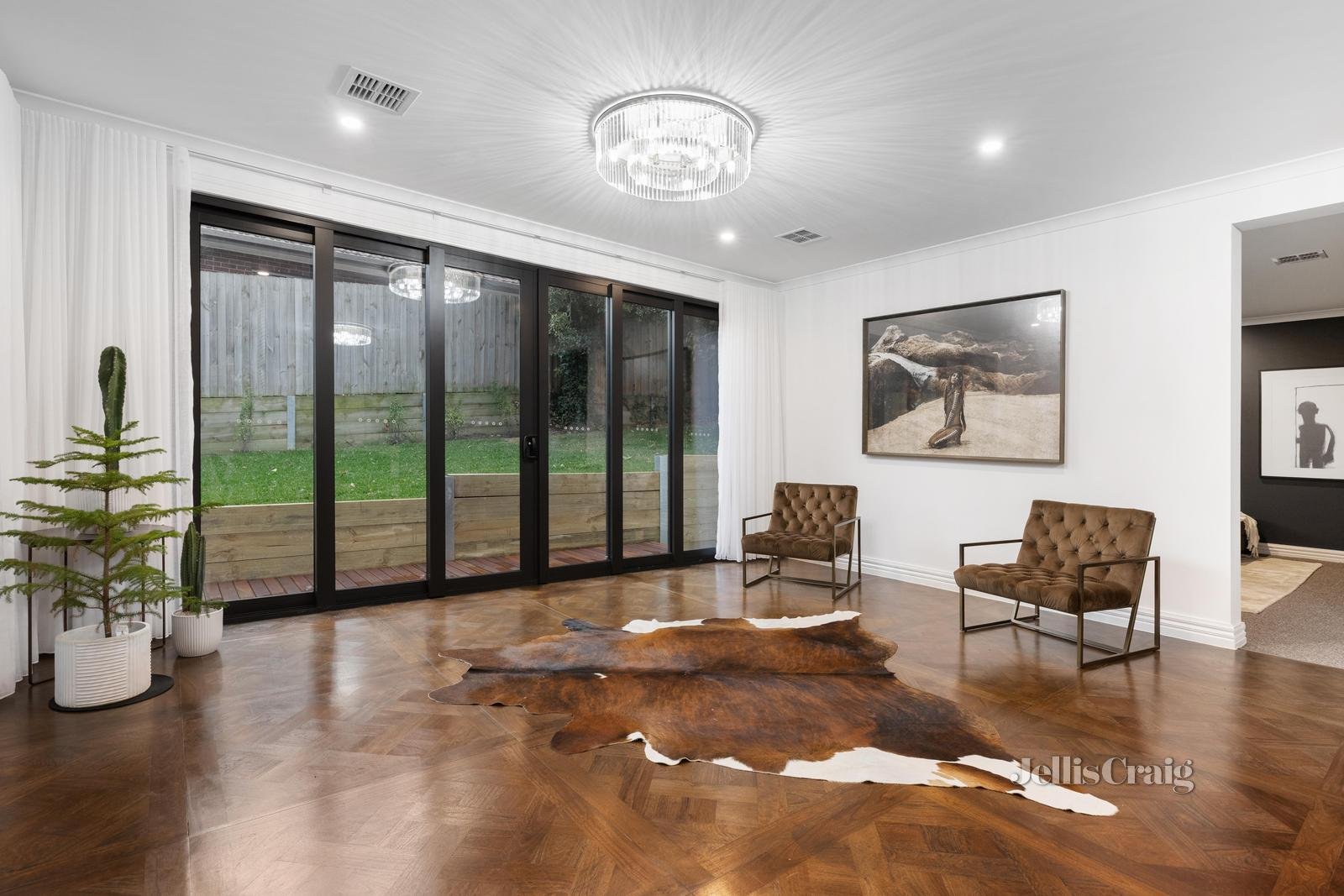 13 Gwynne Street, Mount Waverley image 6