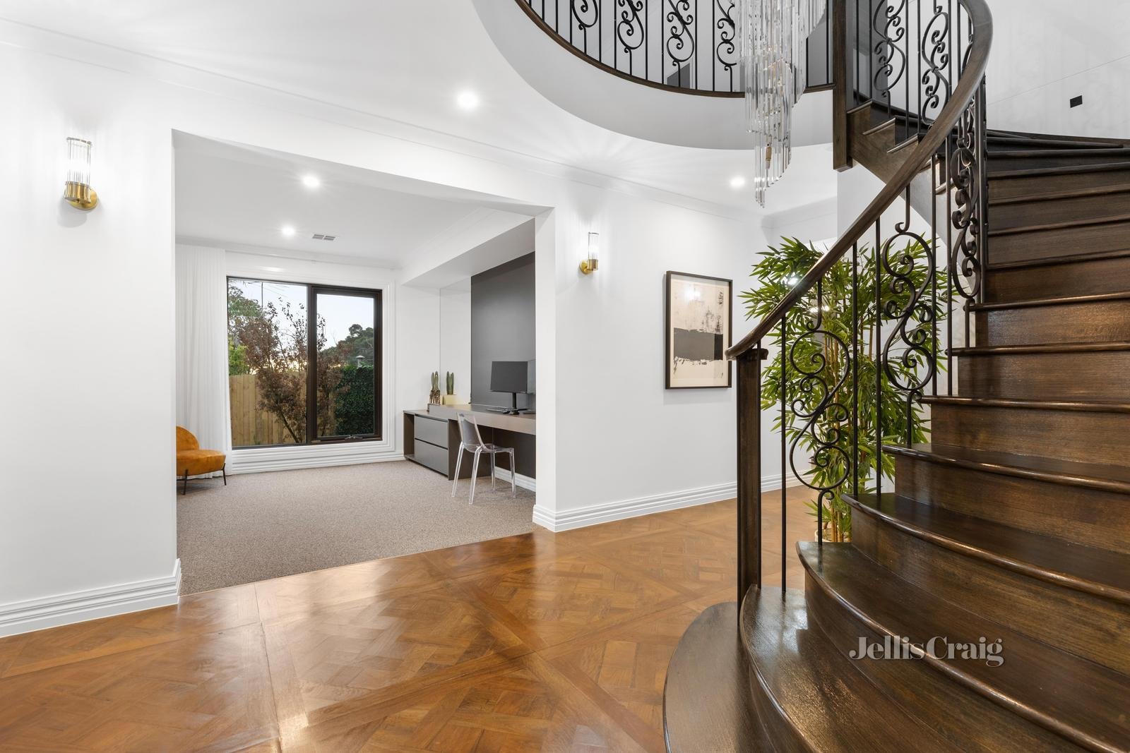13 Gwynne Street, Mount Waverley image 7