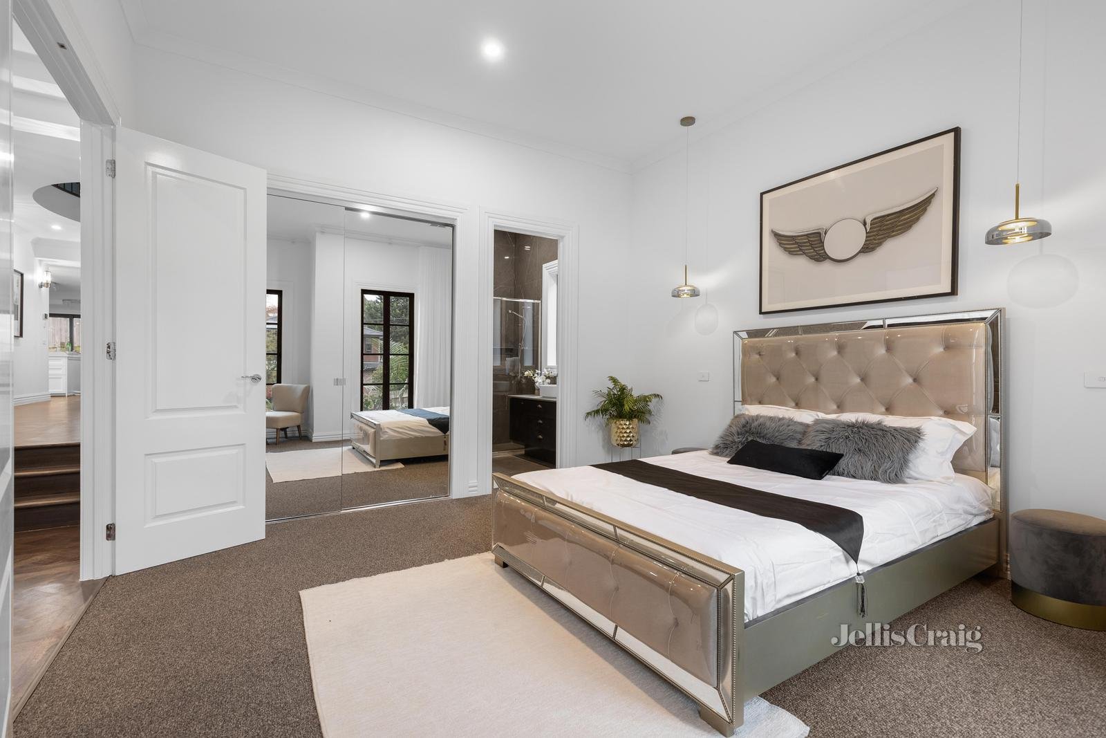 13 Gwynne Street, Mount Waverley image 8