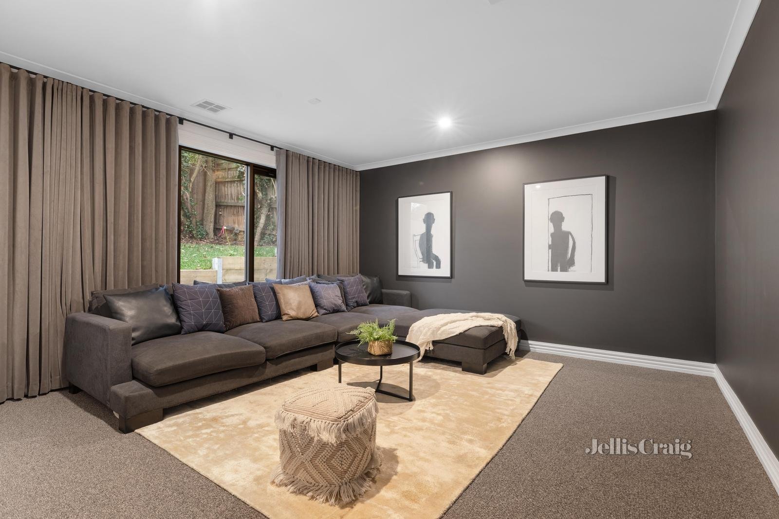 13 Gwynne Street, Mount Waverley image 10