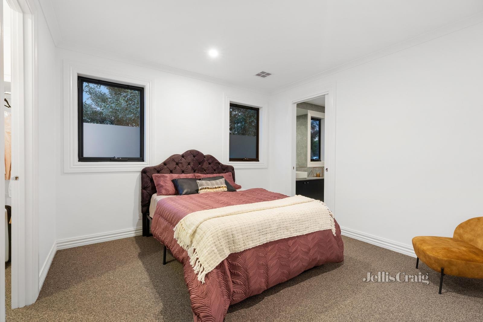 13 Gwynne Street, Mount Waverley image 14